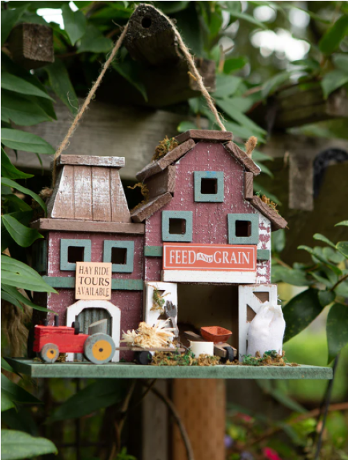 Farmstead Birdhouse