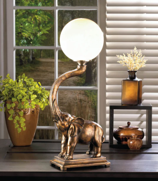 Trumpeting Elephant Lamp